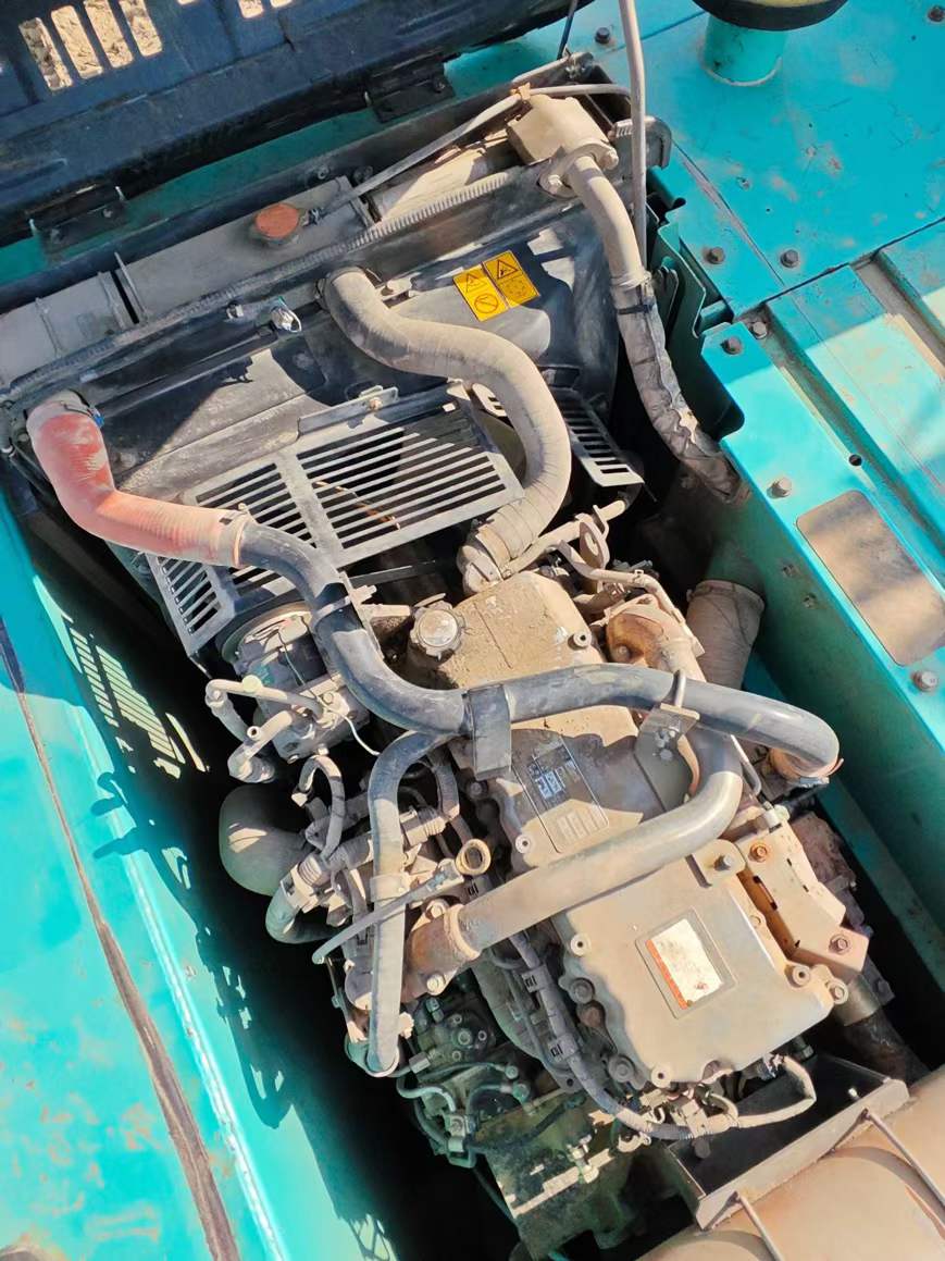 Used Kobelco SK210 Excavator 2014 Model / 7