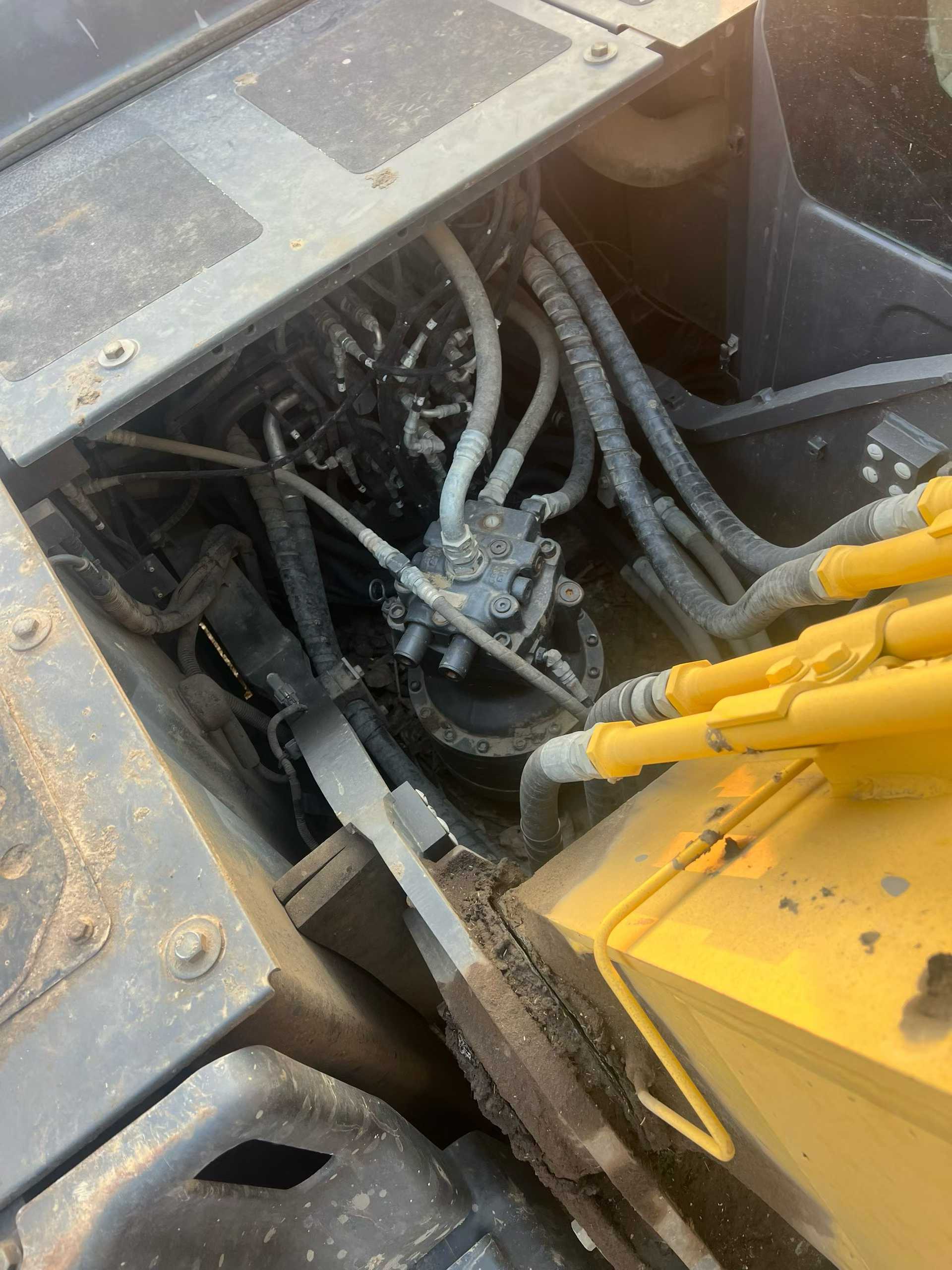 Used Sumitomo SH210-5 Excavator 2020 Model / 6