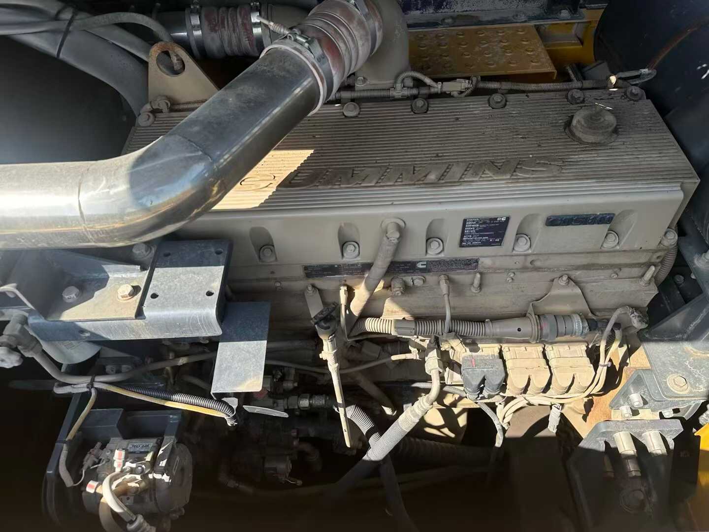 Used XCMG XE490KS Excavator 2016 Model / 8