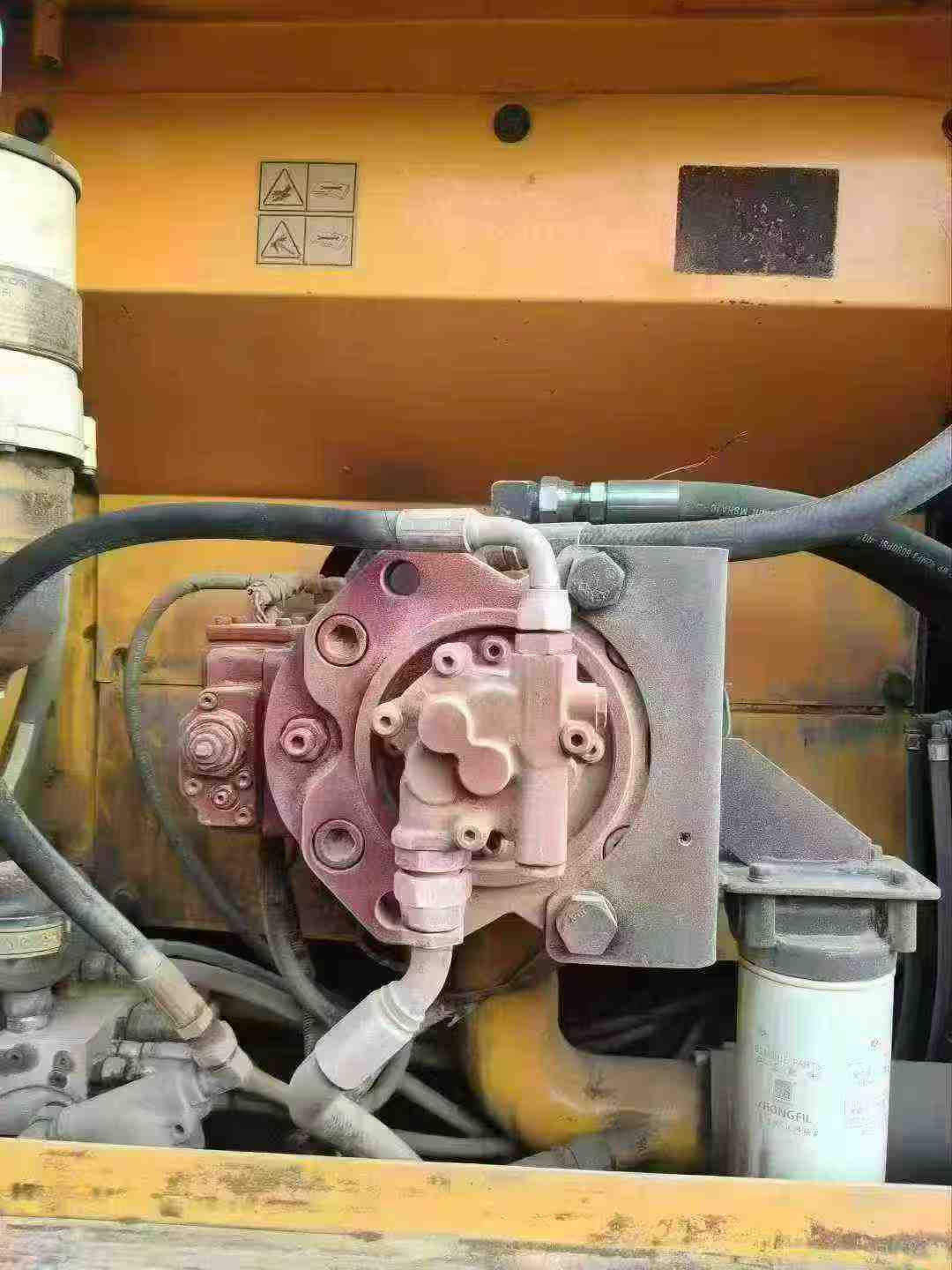 Used Hyundai R215VS Excavator 2018 Model / 2