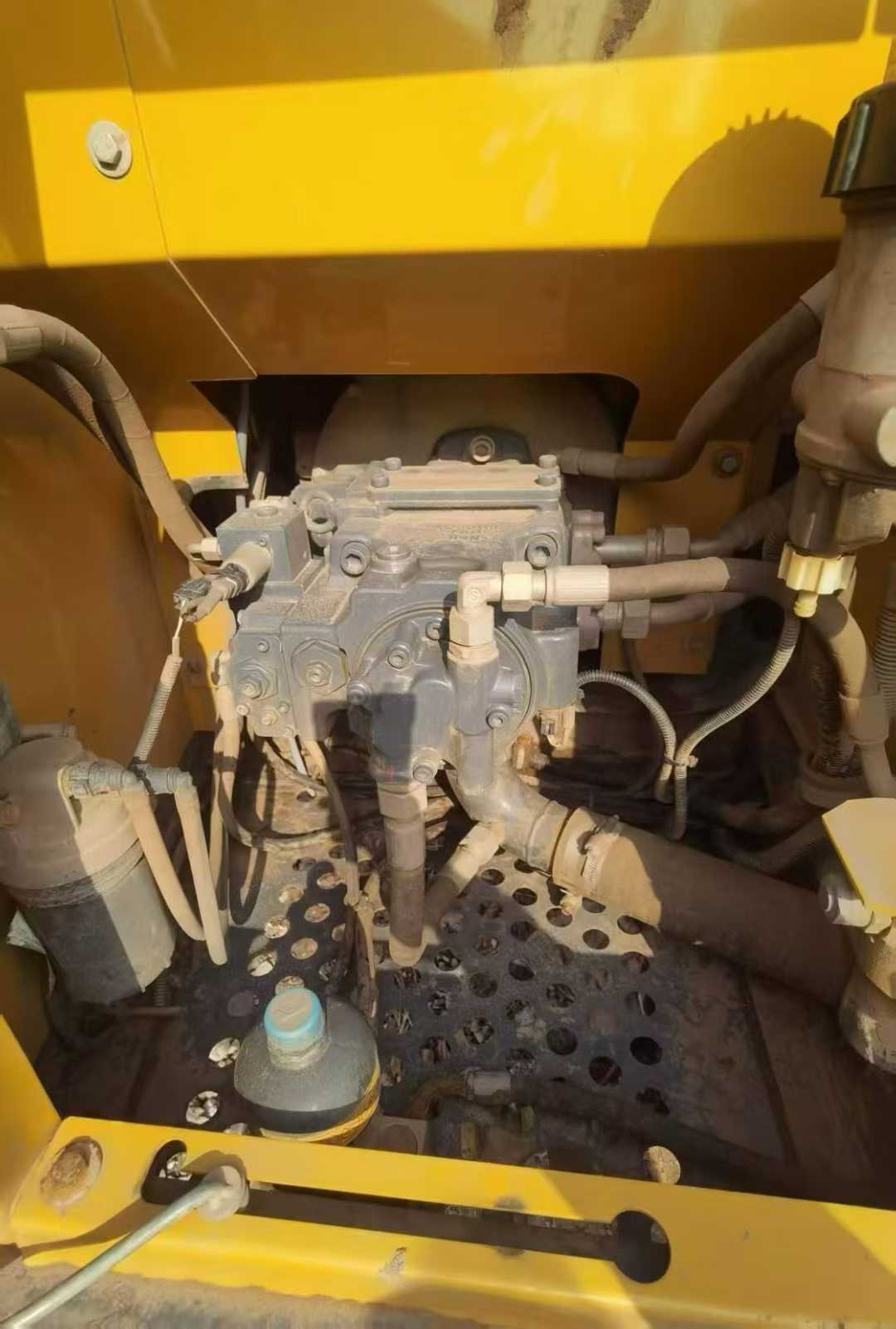 Used XCMG XE4000 Excavator 2021 Model / 4