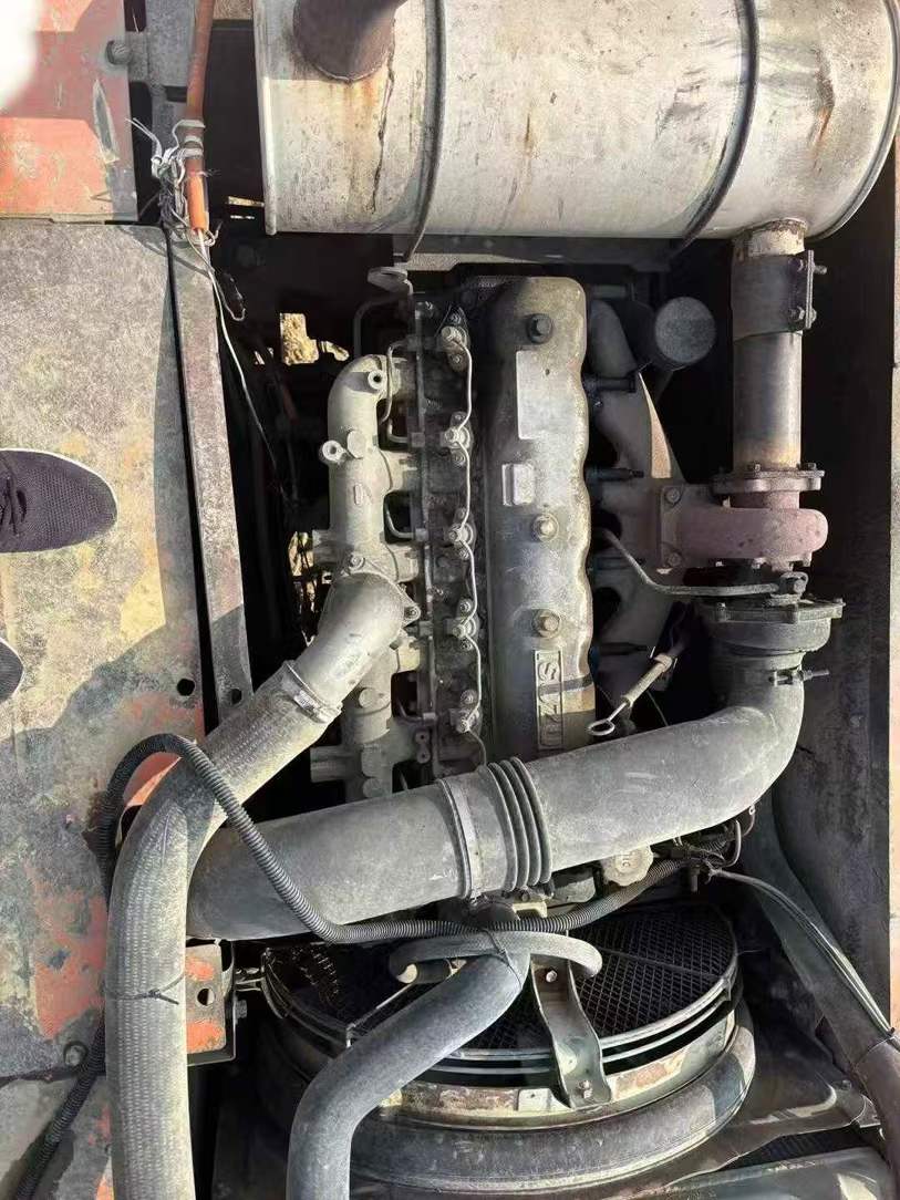 Used Hitachi ZAXIS200 Excavator 2016 Model / 8