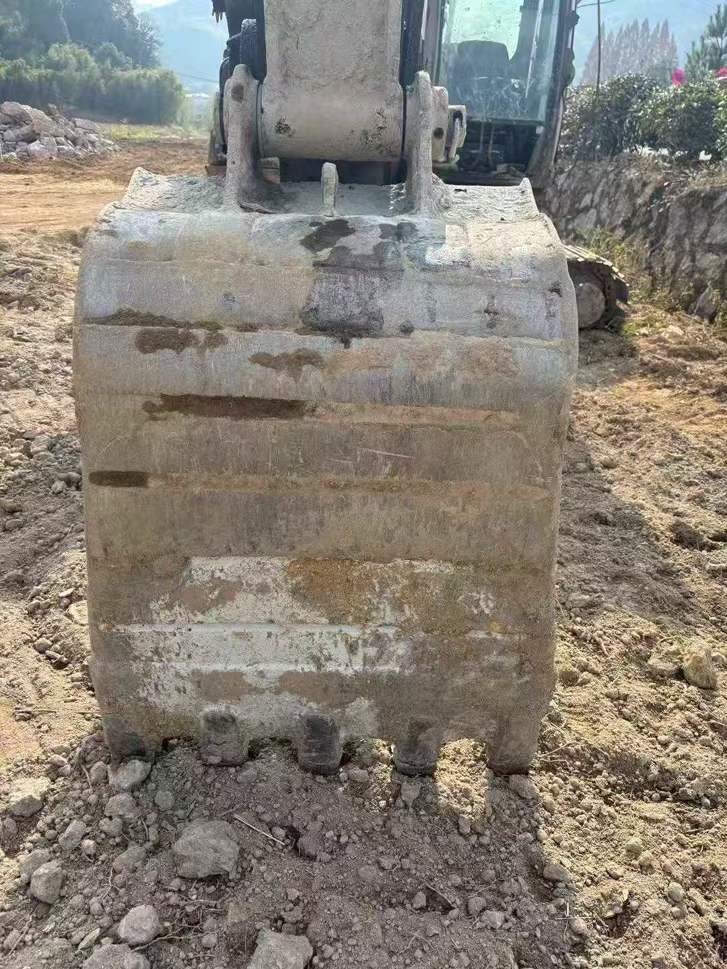 Used Hitachi ZAXIS200 Excavator 2016 Model / 9