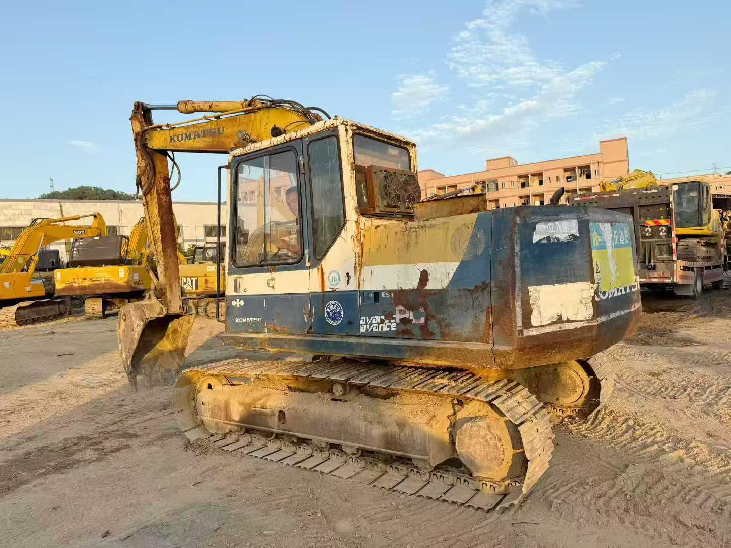 Used Komatsu PC120-5 Excavator 2016 Model