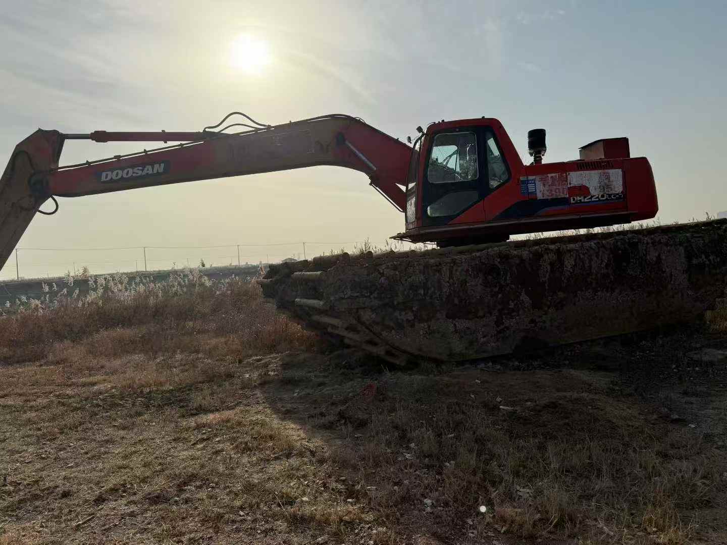 Used Doosan DH220-7 Excavator 2016 Model / 2