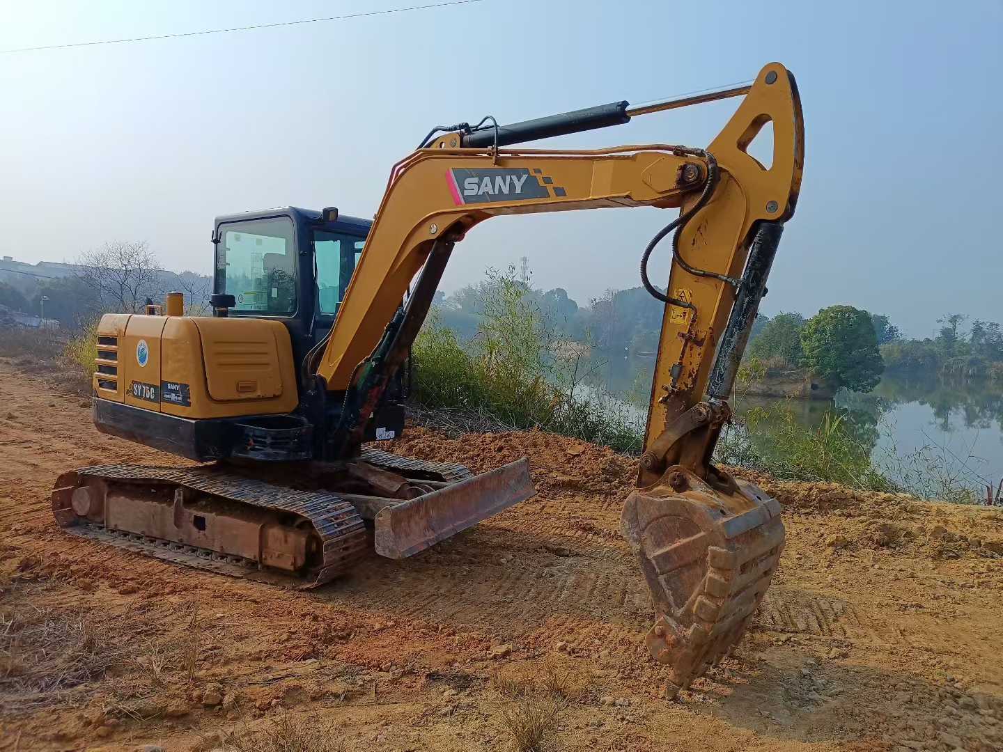 Used Sany SY55 Excavator 2020 Model / 3