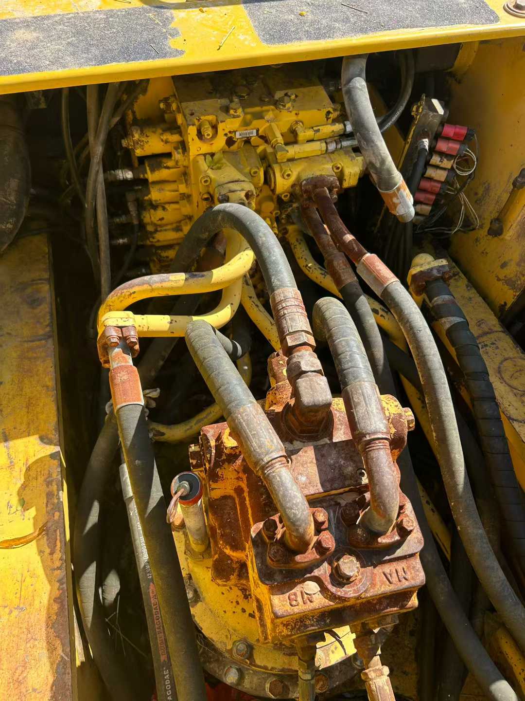 Used Komatsu PC60 Excavator 2016 Model / 3