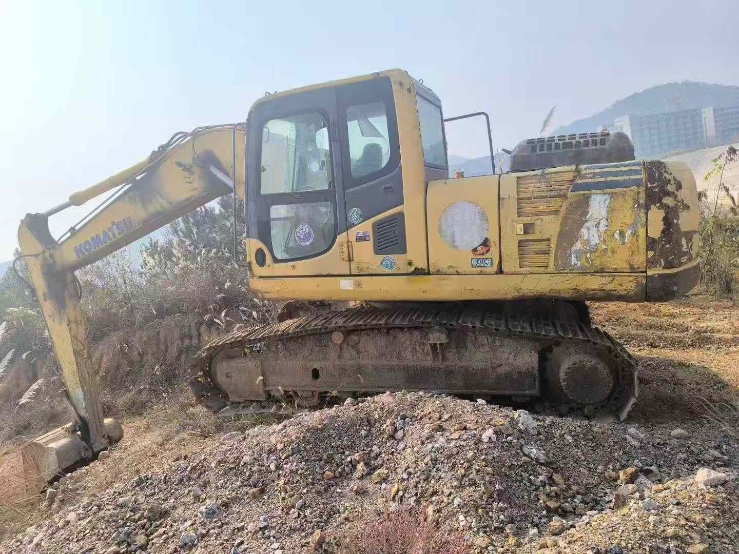 Used Komatsu PC200-8 Excavator 2016 Model / 3
