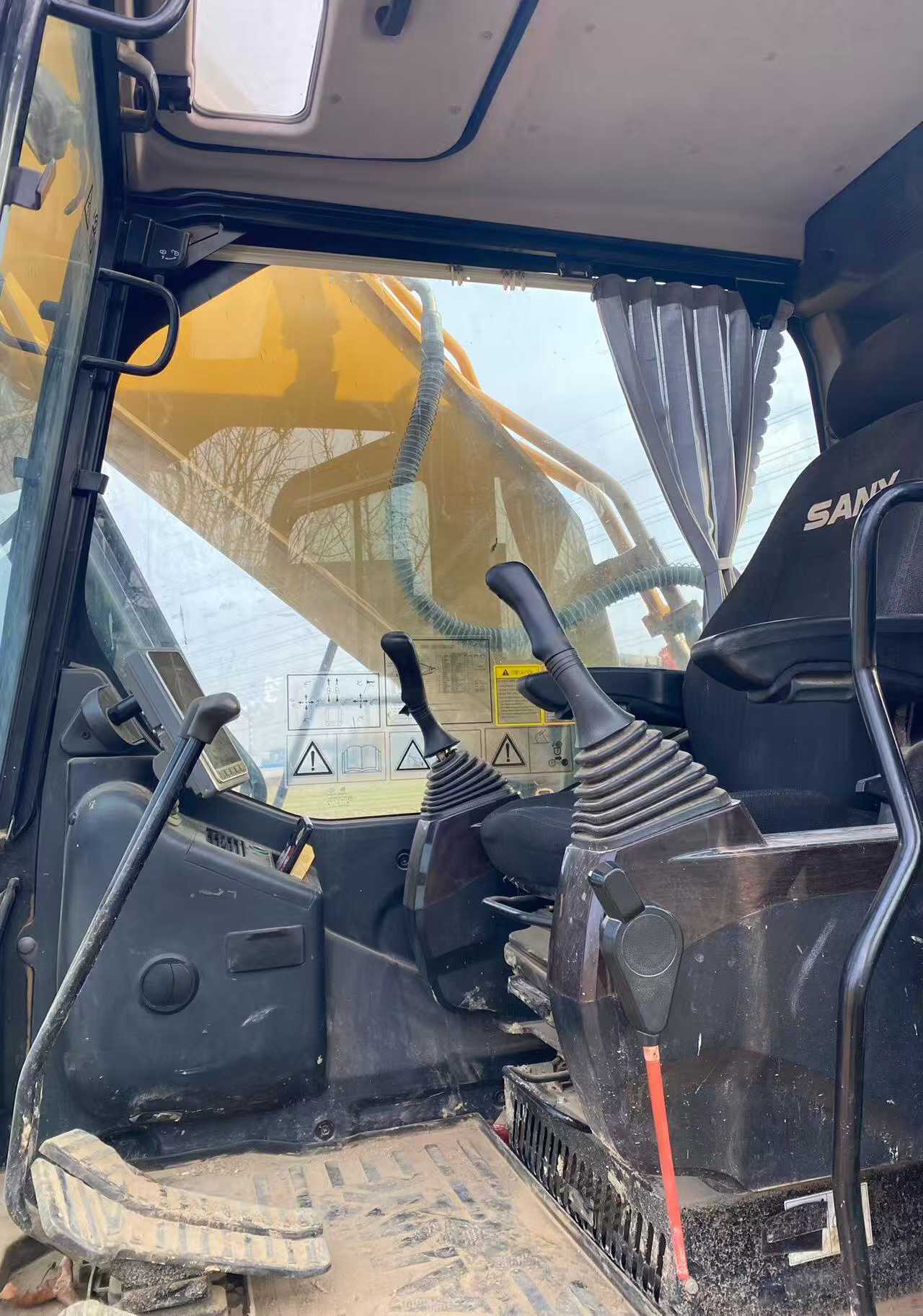 Used Sany SY205H Excavator 2021 Model / 9