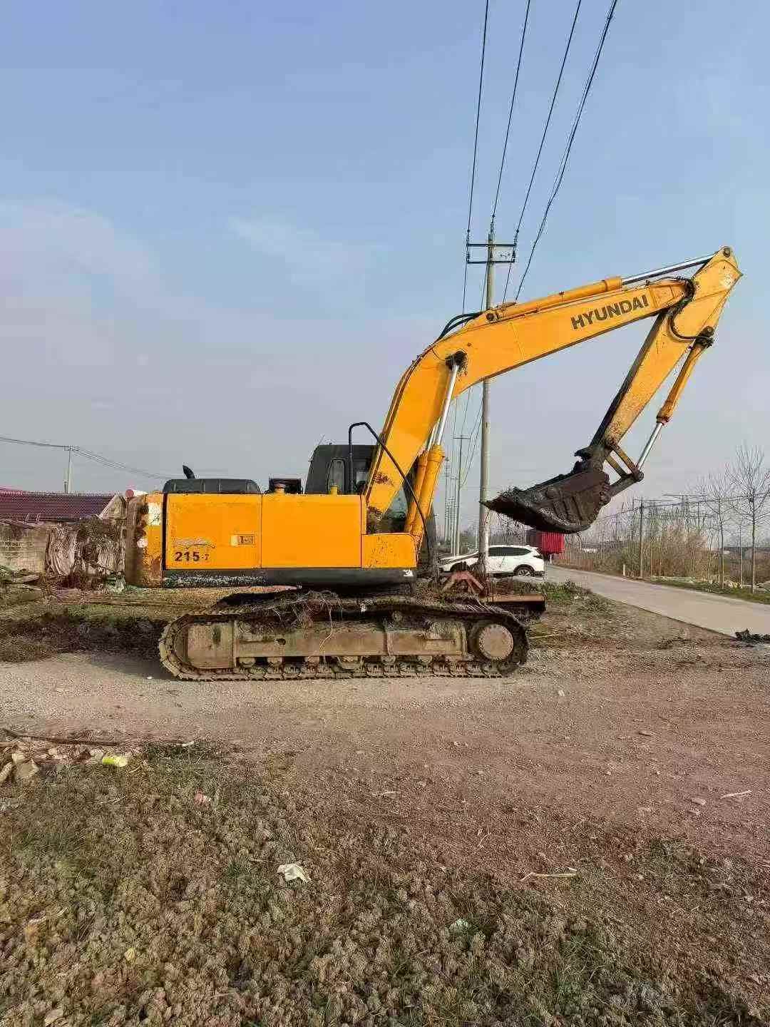 Buy Hyundai R215-7 Used Excavator / 2 Used Hyundai R215-7 Excavator 2010 Model / 2