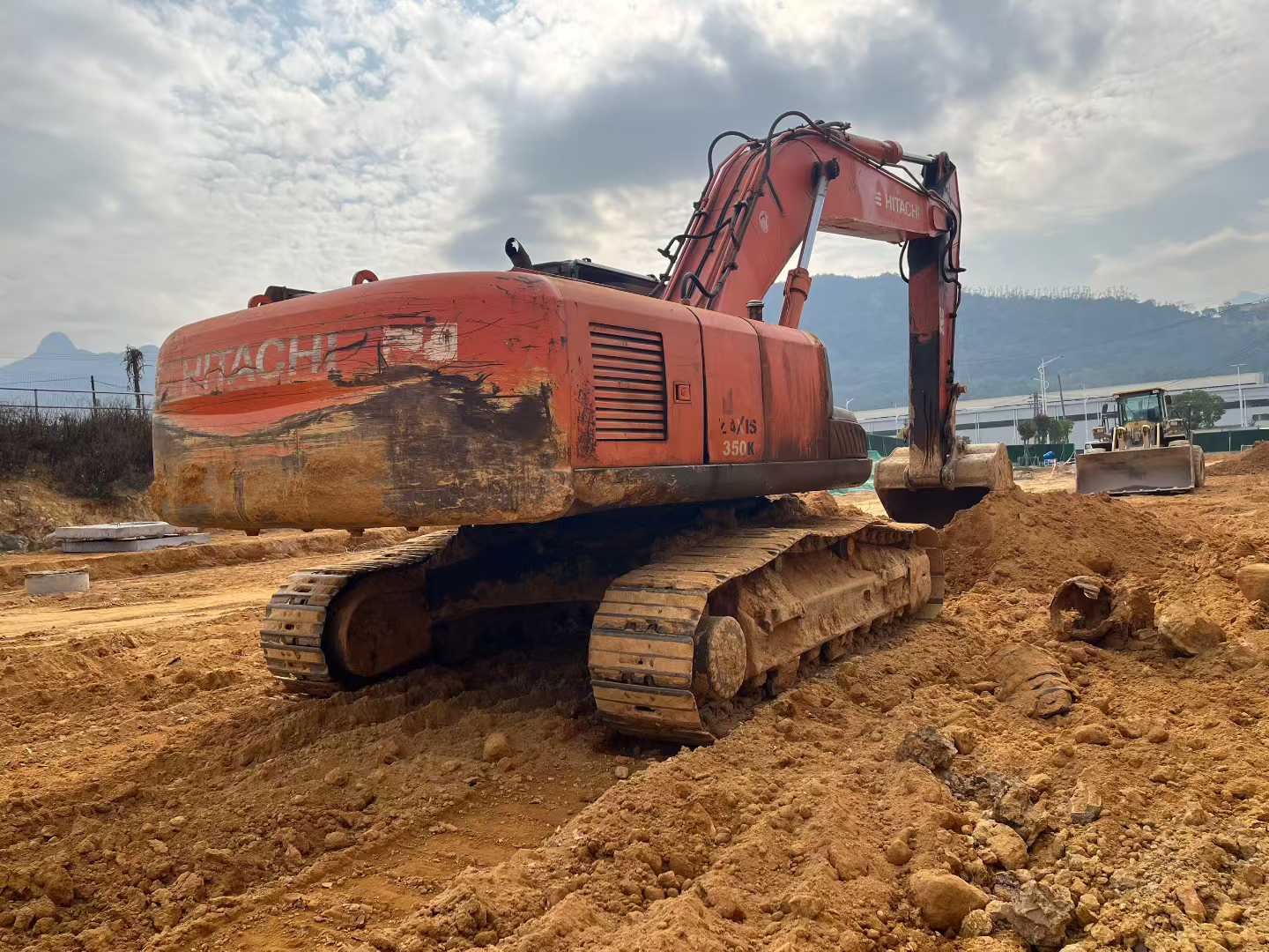 Купить Подержанный Экскаватор Hitachi EX350H-5 / 4