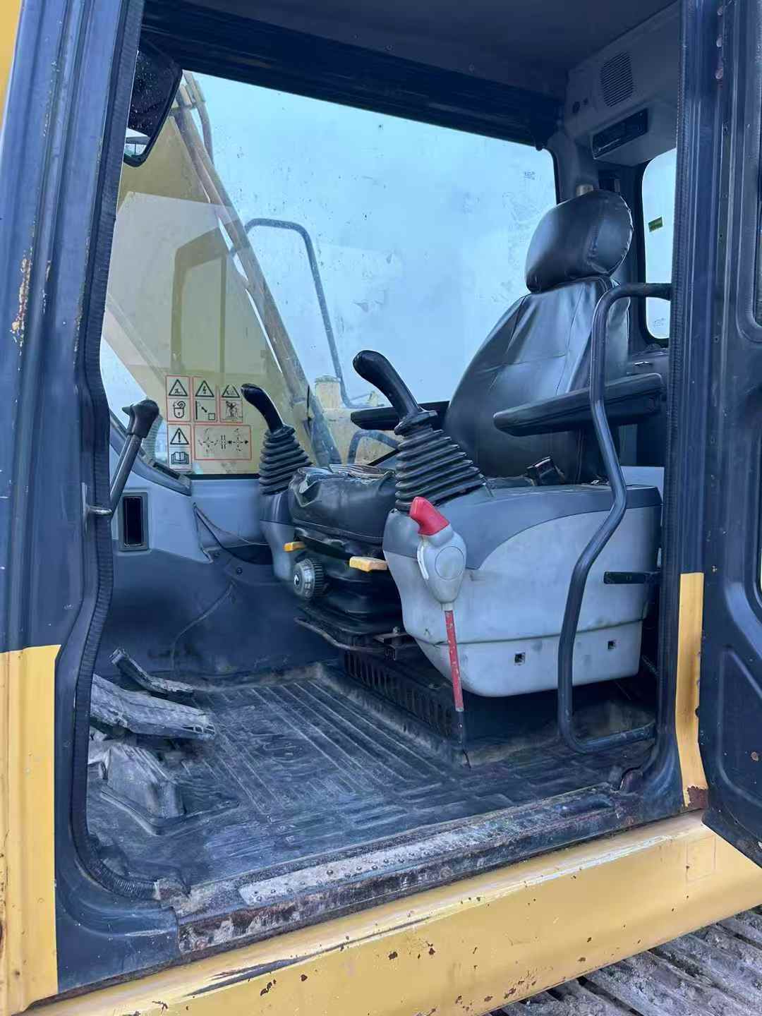 Used Komatsu PC30-7 Excavator 2016 Model / 9