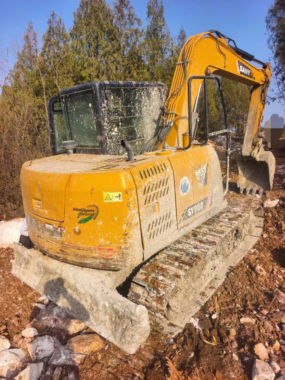 Buy Sany SY75 Used Excavator / 1