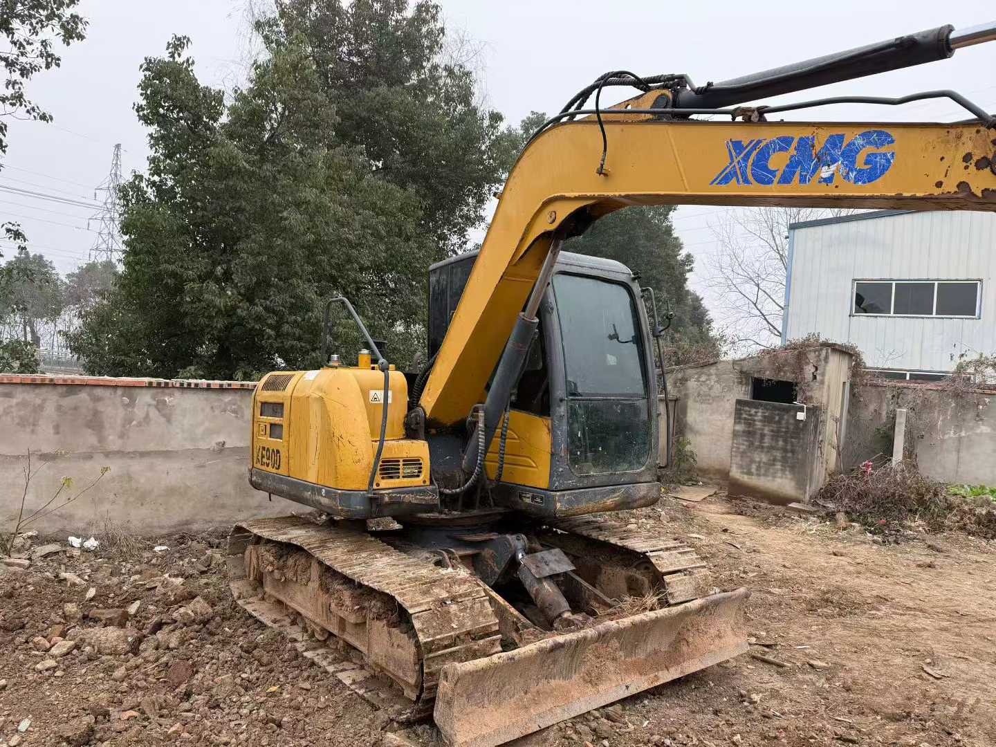Used XCMG XE75WD Excavator 2018 Model / 4