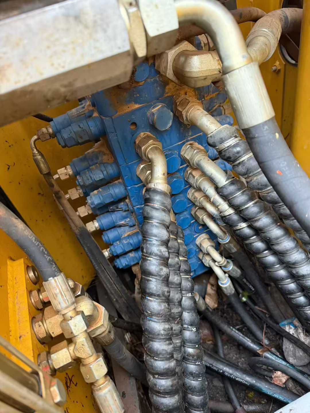 Used XCMG XE75WD Excavator 2018 Model / 6