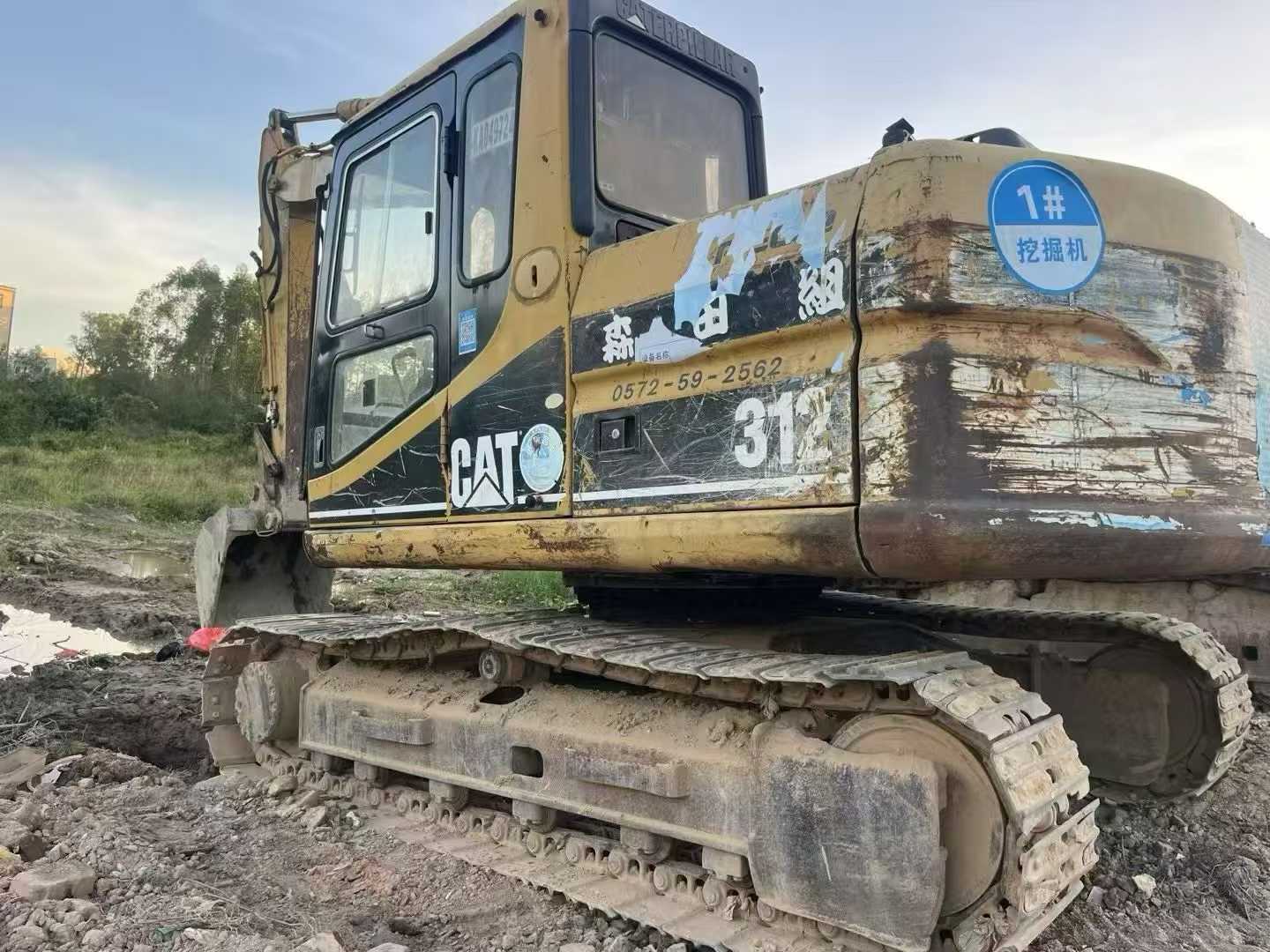 Used Caterpillar 312V2 Excavator 2016 Model / 3