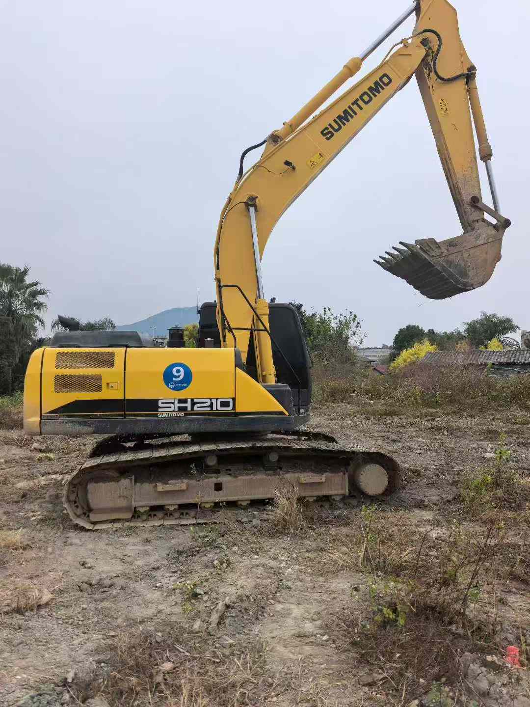 شراء حفارة Sumitomo SH210-6 مستعملة / 6