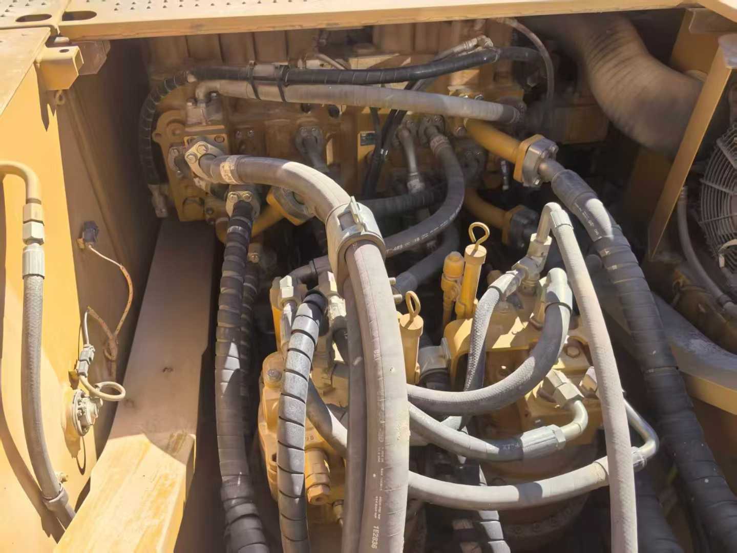 Used Caterpillar CT20 Excavator 2019 Model / 3