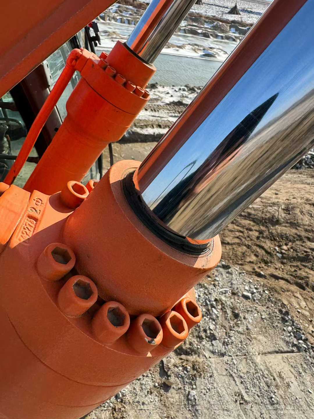 Used Hitachi ZAXIS200 Excavator 2014 Model / 8