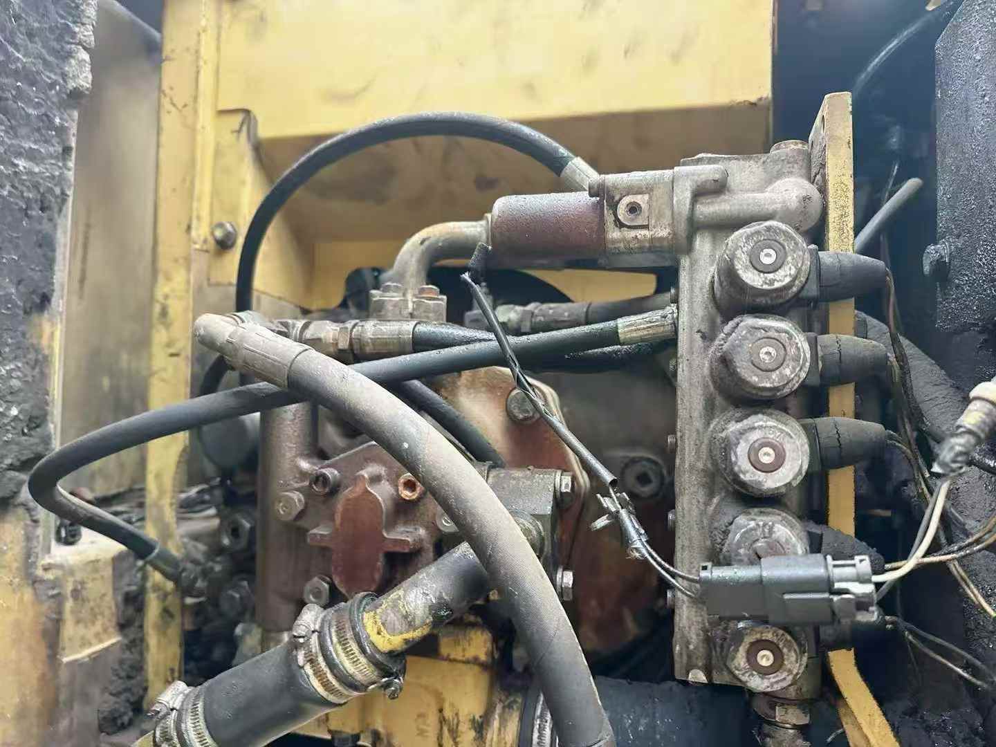 Used Komatsu PC120-6 Excavator 2016 Model / 6