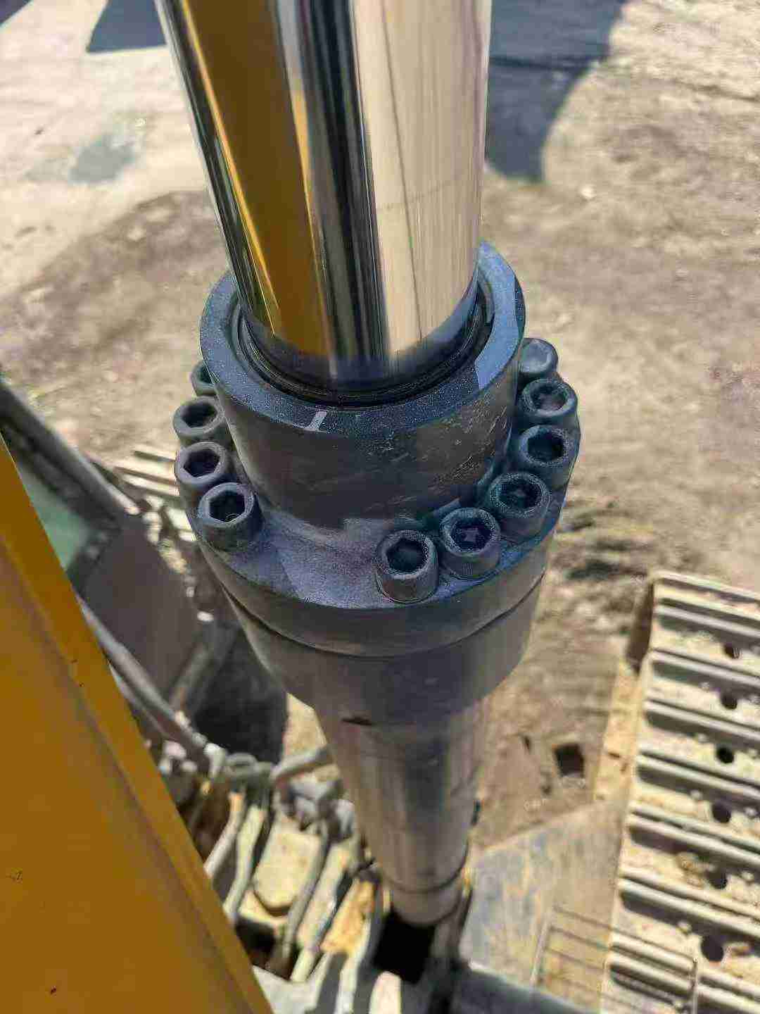 Used XCMG XE80D Excavator 2021 Model / 3