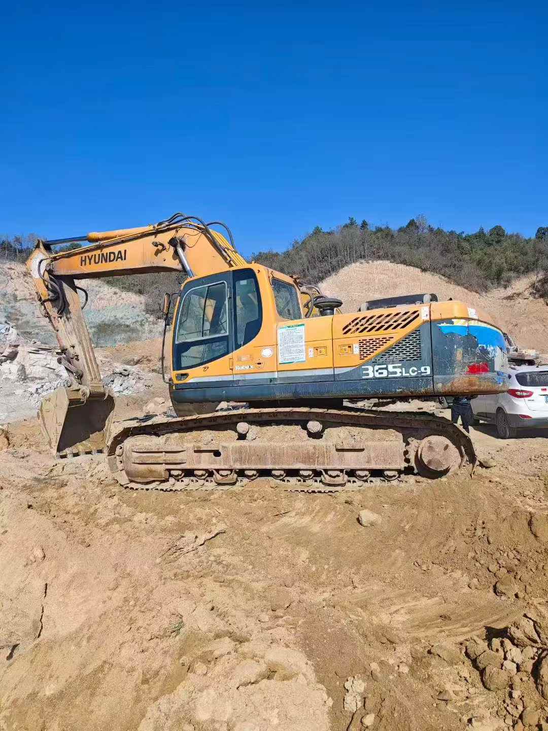 Used Hyundai HX305L Excavator 2016 Model / 2