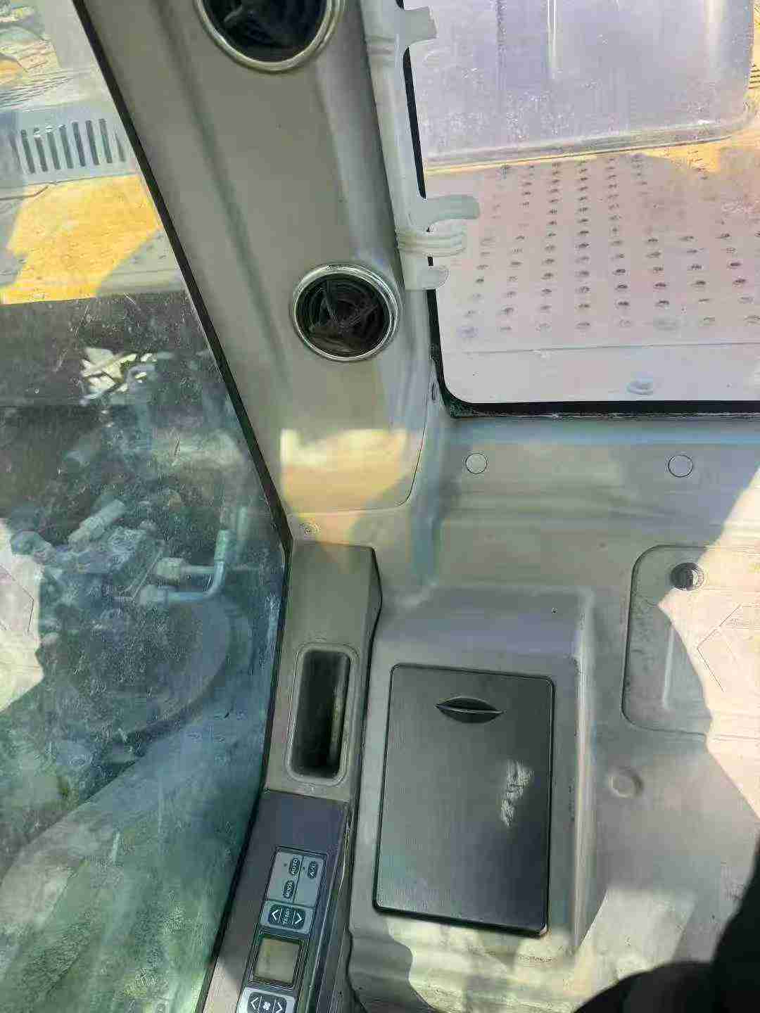 Used XCMG XE80D Excavator 2021 Model / 2