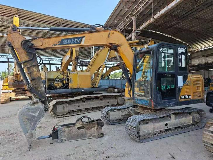 Buy Sany SY75 Used Excavator / 1