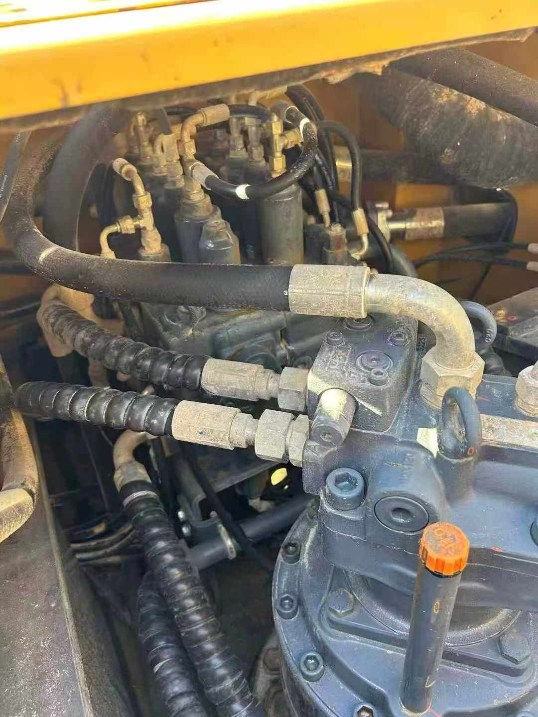 Used XCMG LW200 Excavator 2020 Model / 7