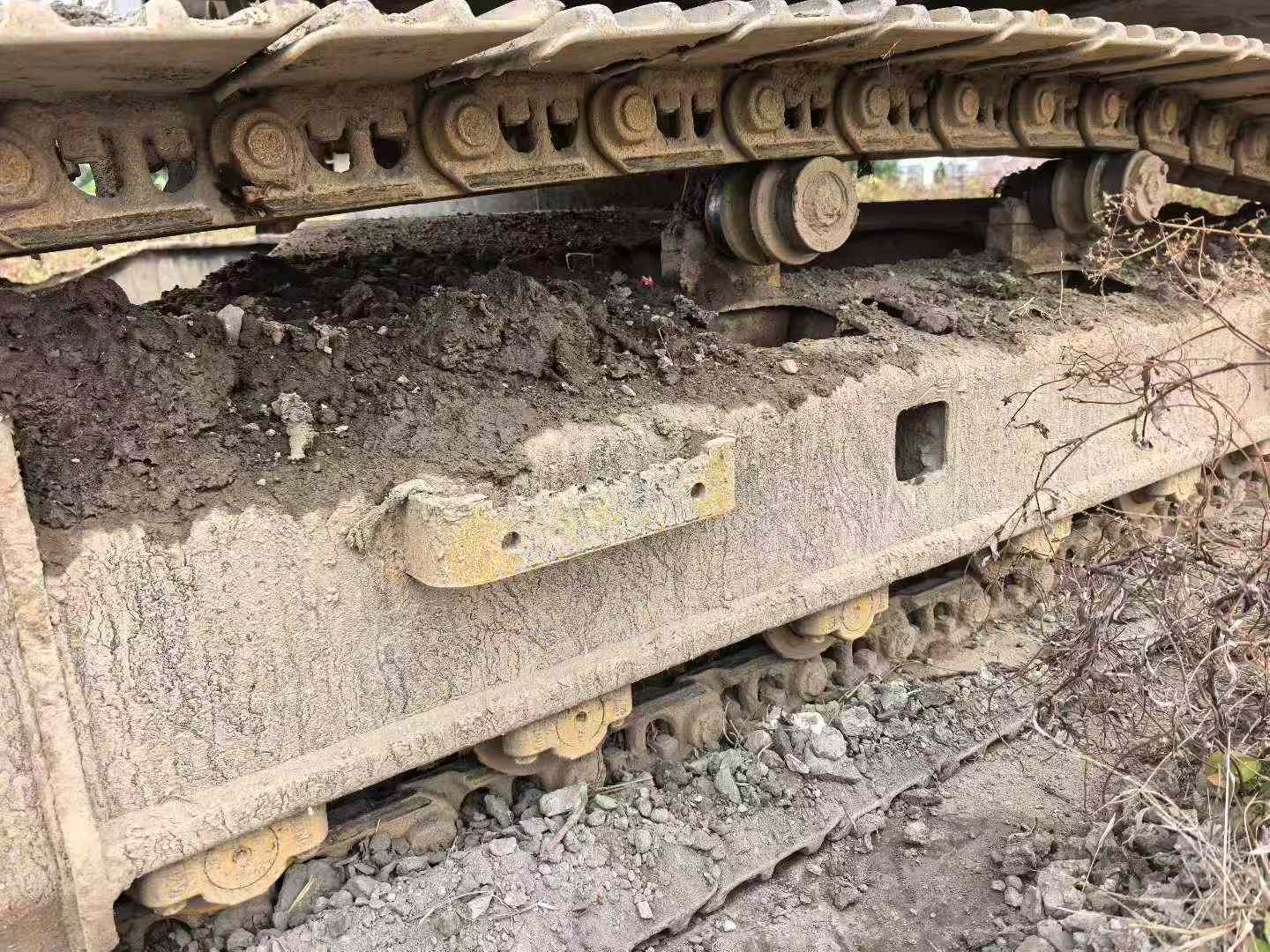 شراء حفارة Sumitomo SH210-6 مستعملة / 2