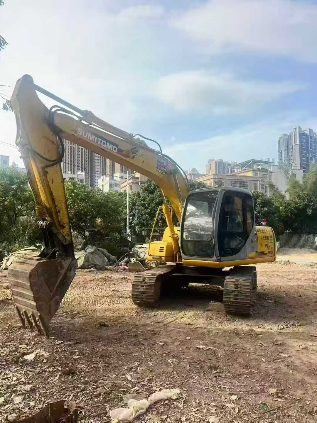 Used Sumitomo SH120 Excavator 2016 Model / 2