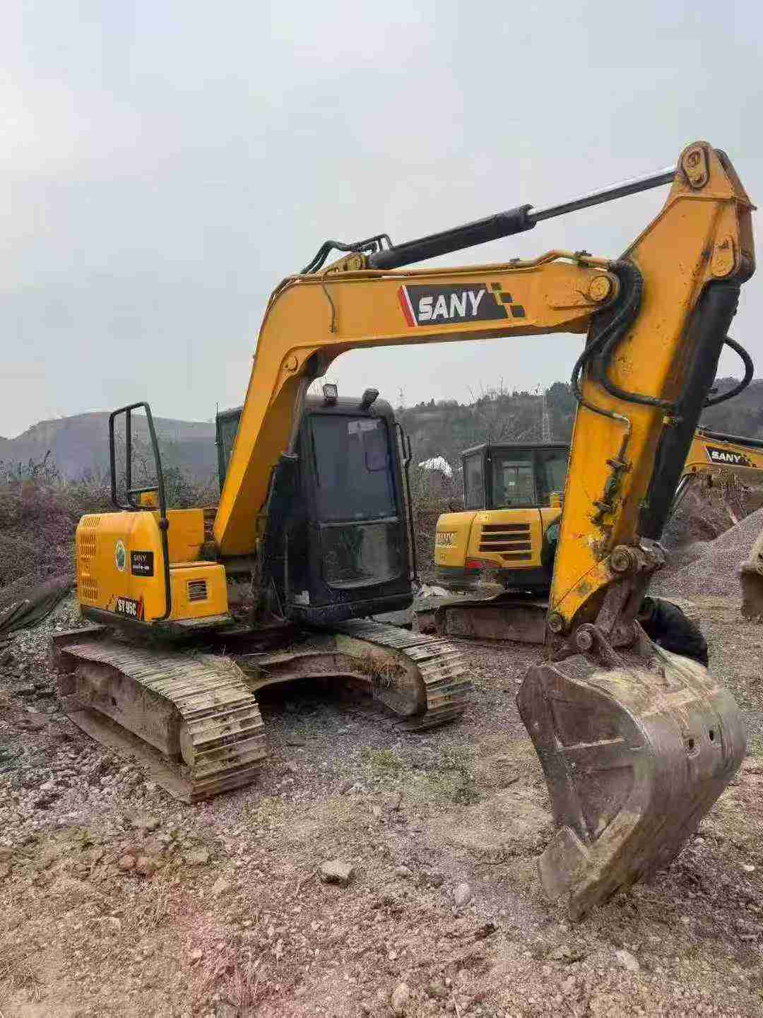 Used Sany SY75 Excavator 2020 Model / 2