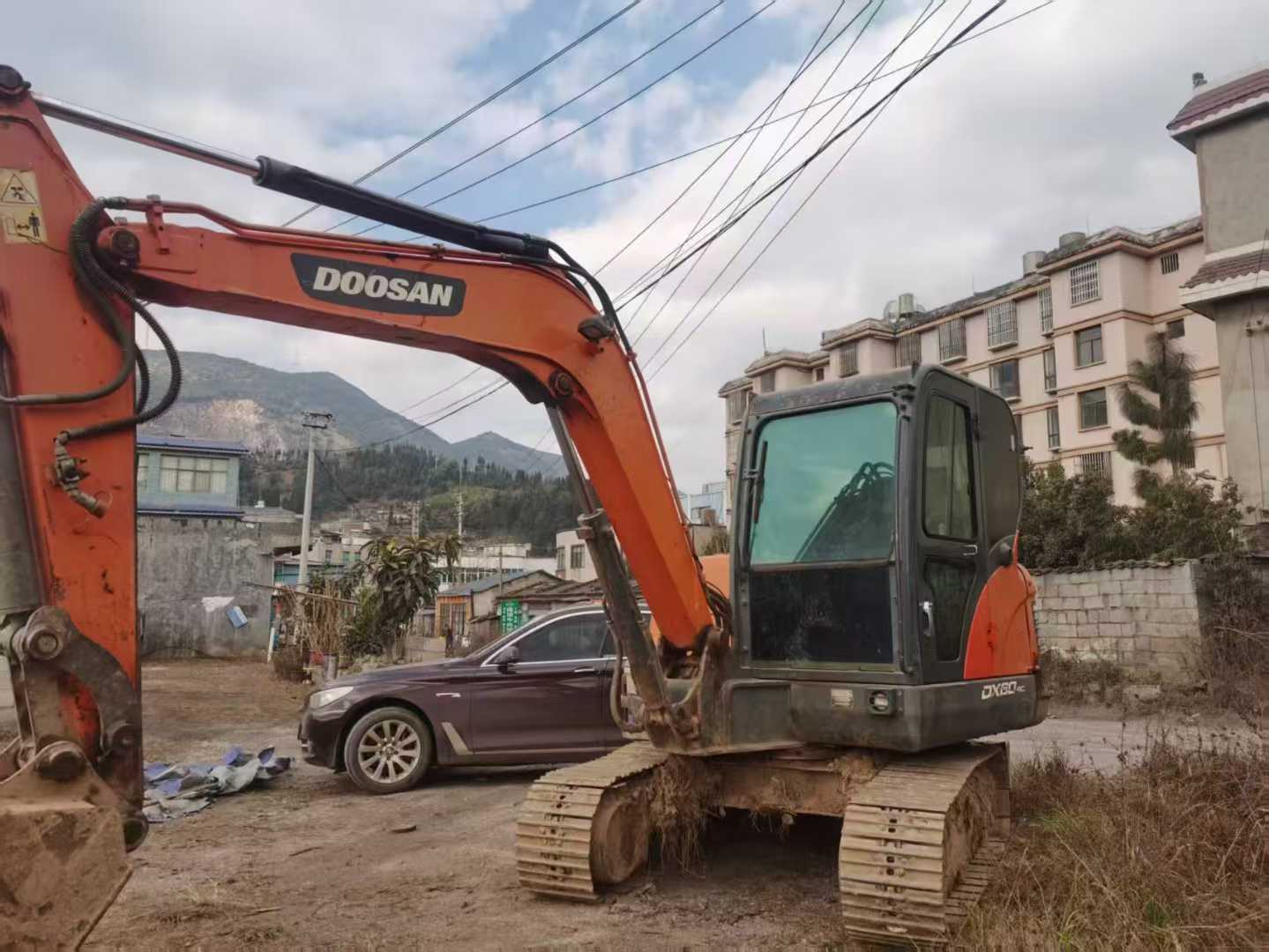Used Doosan DX55W Excavator 2017 Model