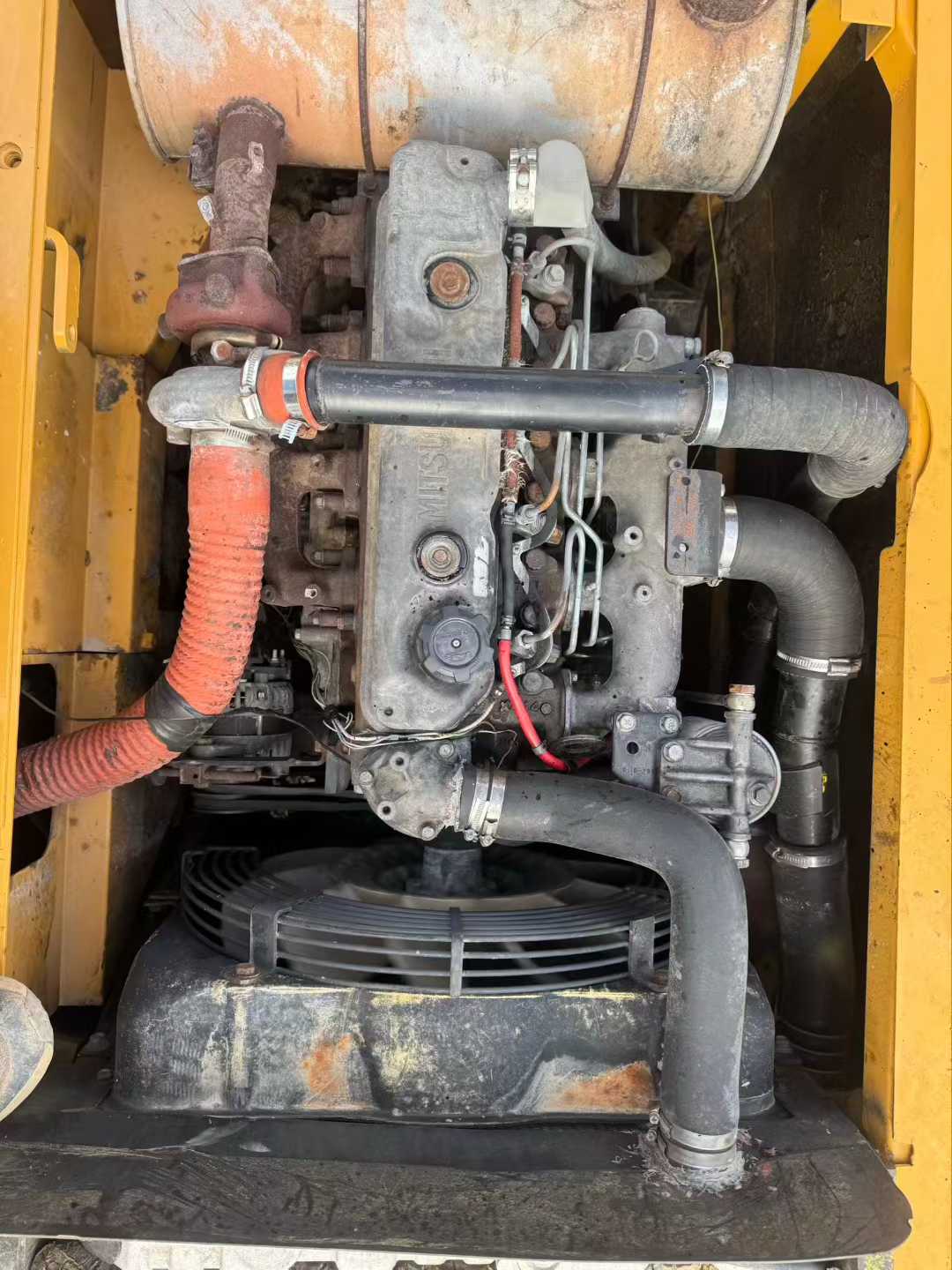 Used Sany SY135 Excavator 2016 Model / 8