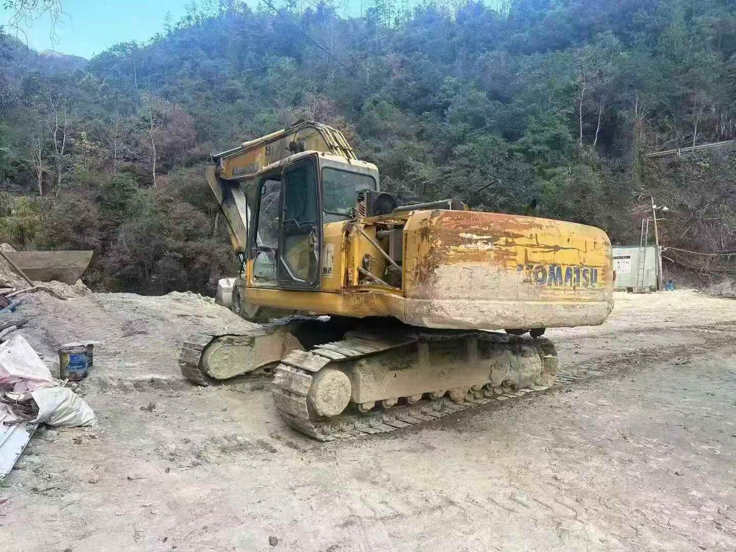 Used Komatsu PW220-7 Excavator 2016 Model / 3