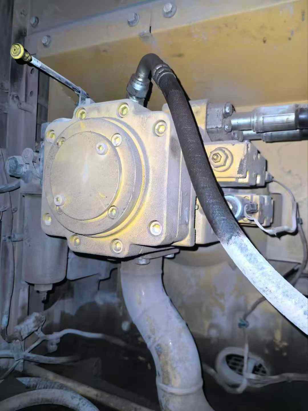 Used Caterpillar 323 Excavator 2021 Model / 4