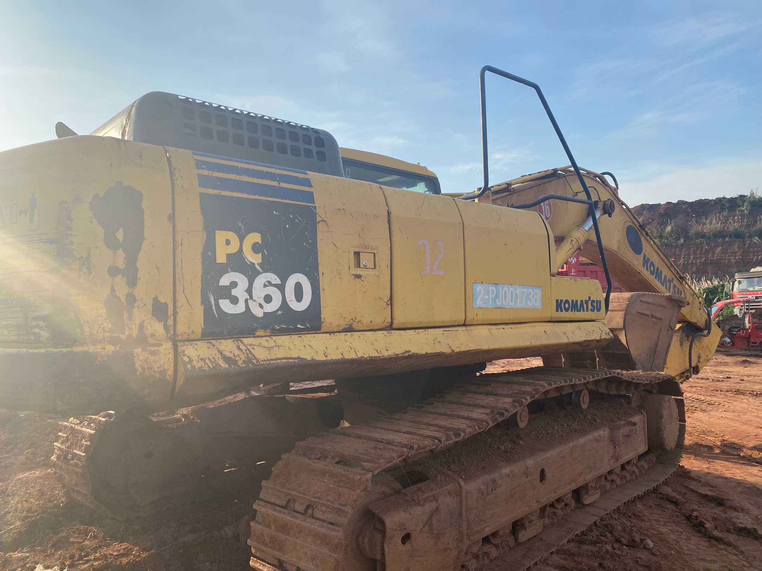 Used Komatsu PC60-7 Excavator 2016 Model / 3