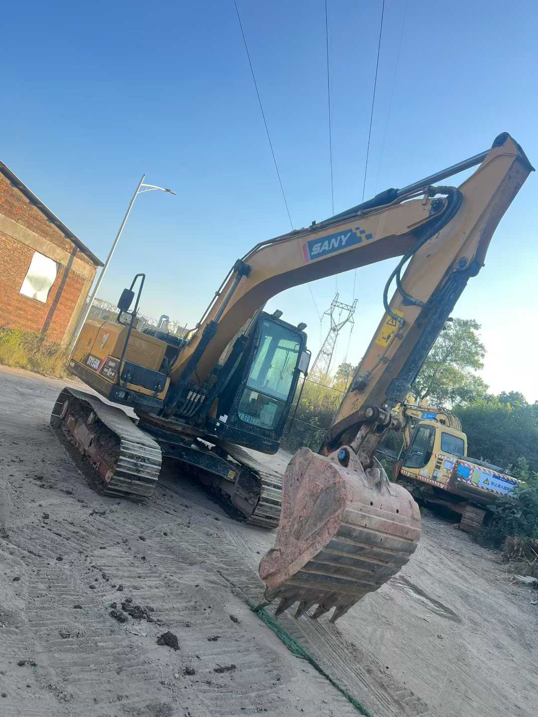 Used Sany SY135 Excavator 2021 Model / 4