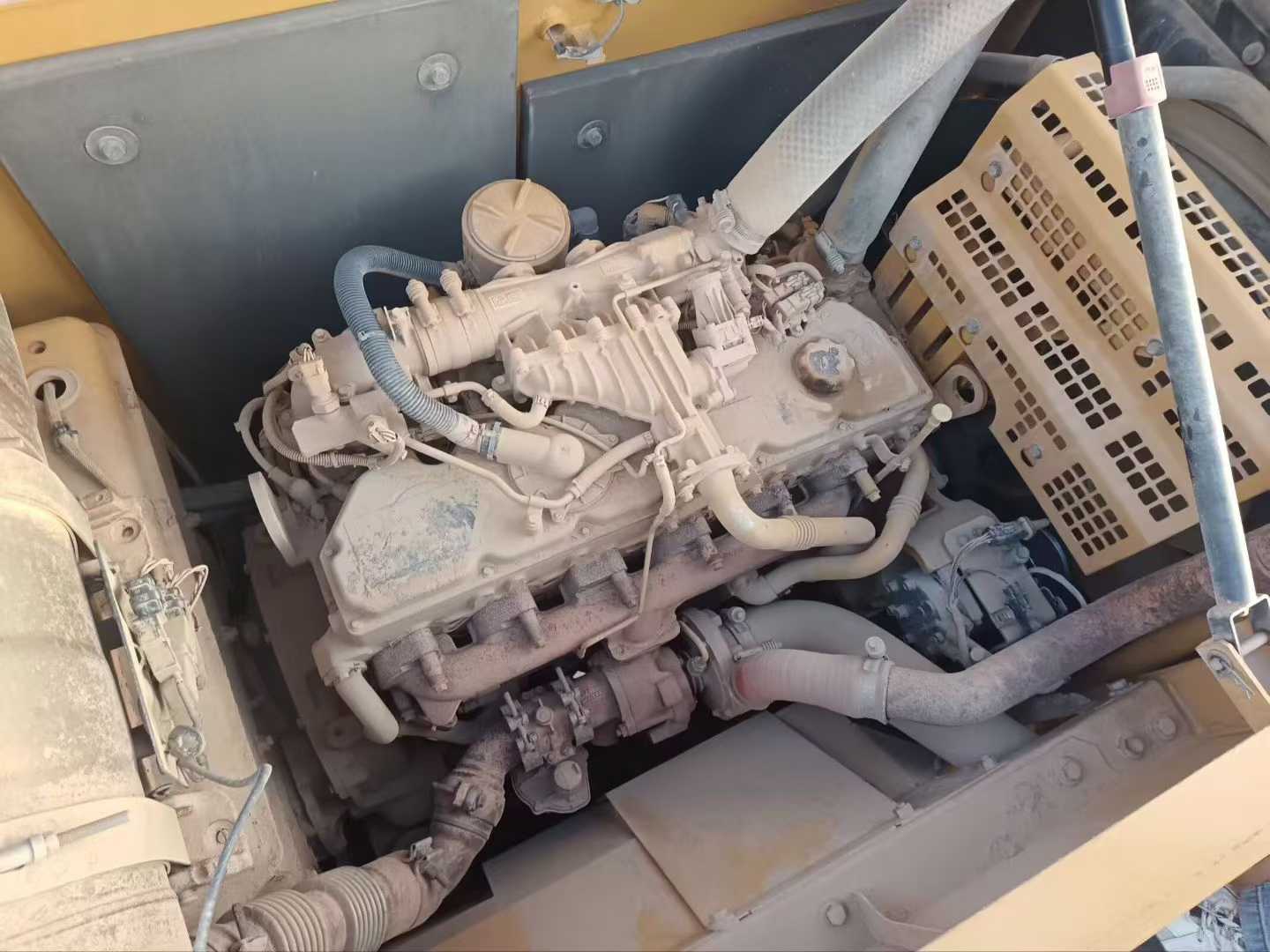 Used Caterpillar 320E Excavator 2016 Model / 6