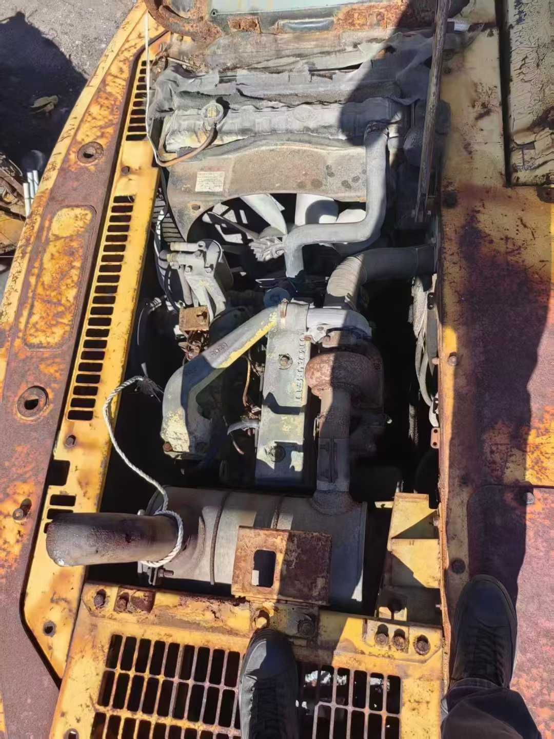 Used Komatsu PC120 Excavator 2016 Model / 3