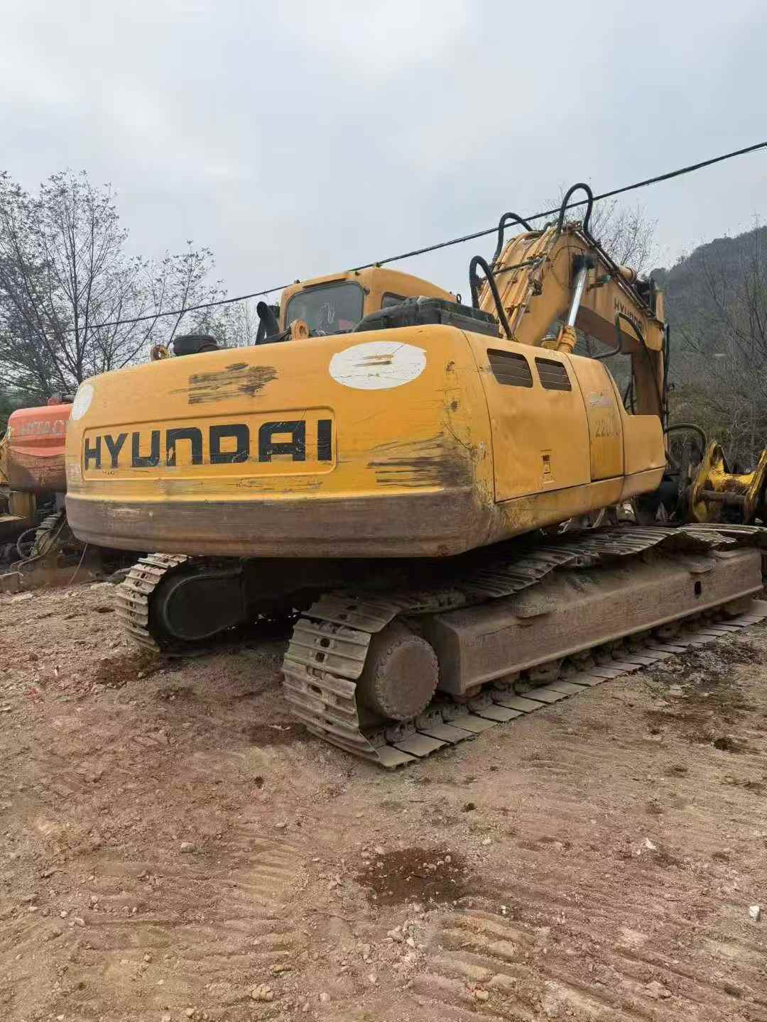 Used Hyundai R220-5 Excavator 2016 Model