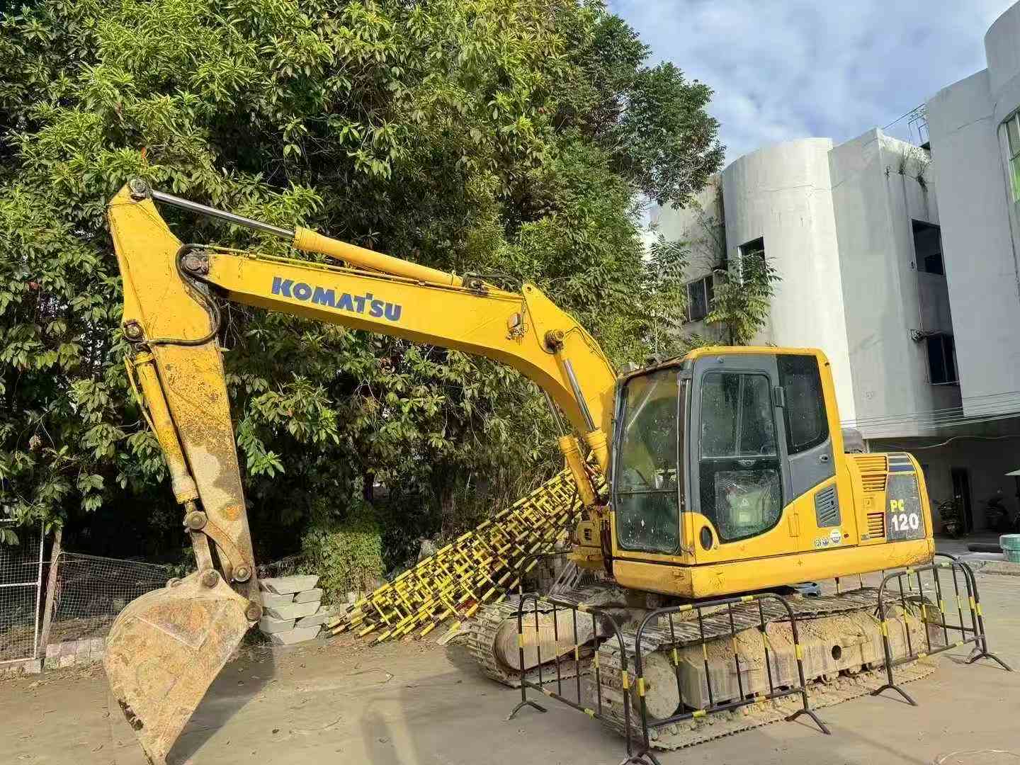 Used Komatsu PC120-8 Excavator 2016 Model / 2