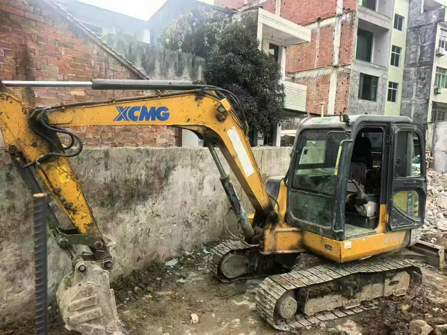 Used XCMG XE60 Excavator 2017 Model