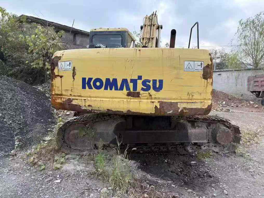 Used Komatsu PW200-7 Excavator 2016 Model