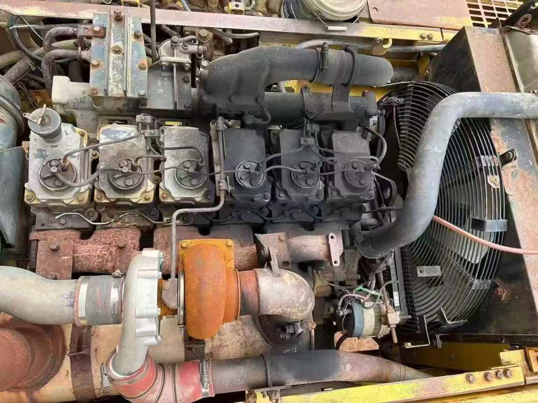 Used Komatsu PC400-6 Excavator 2016 Model / 7