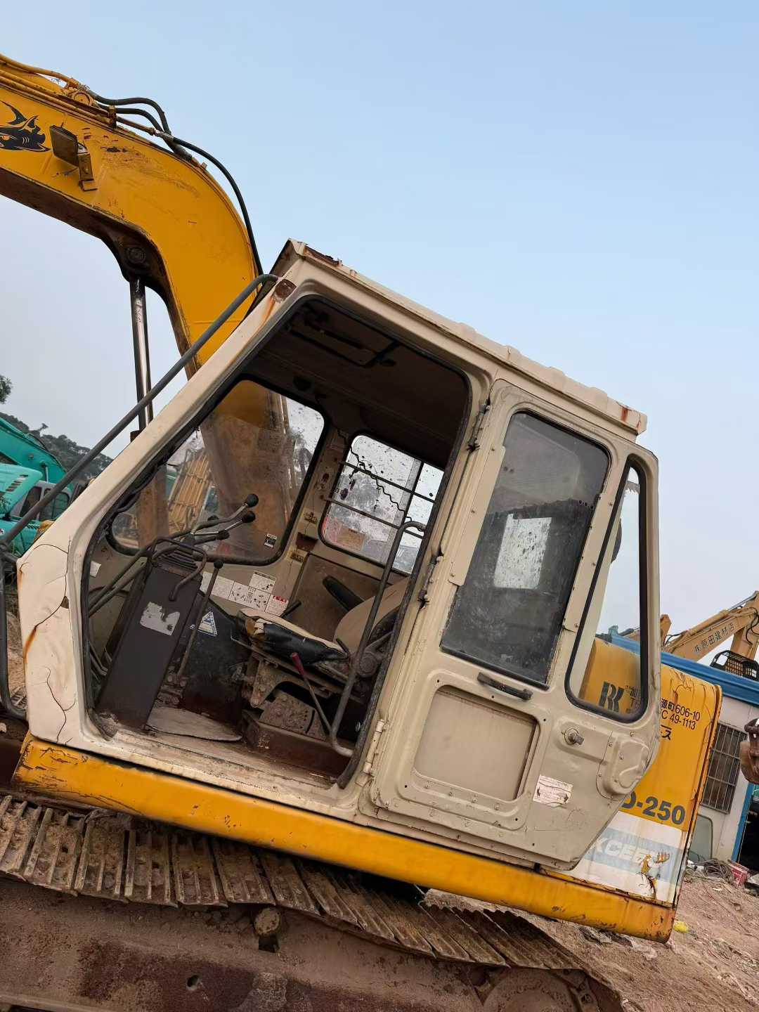 Used Kato HD50 Excavator 2016 Model / 3