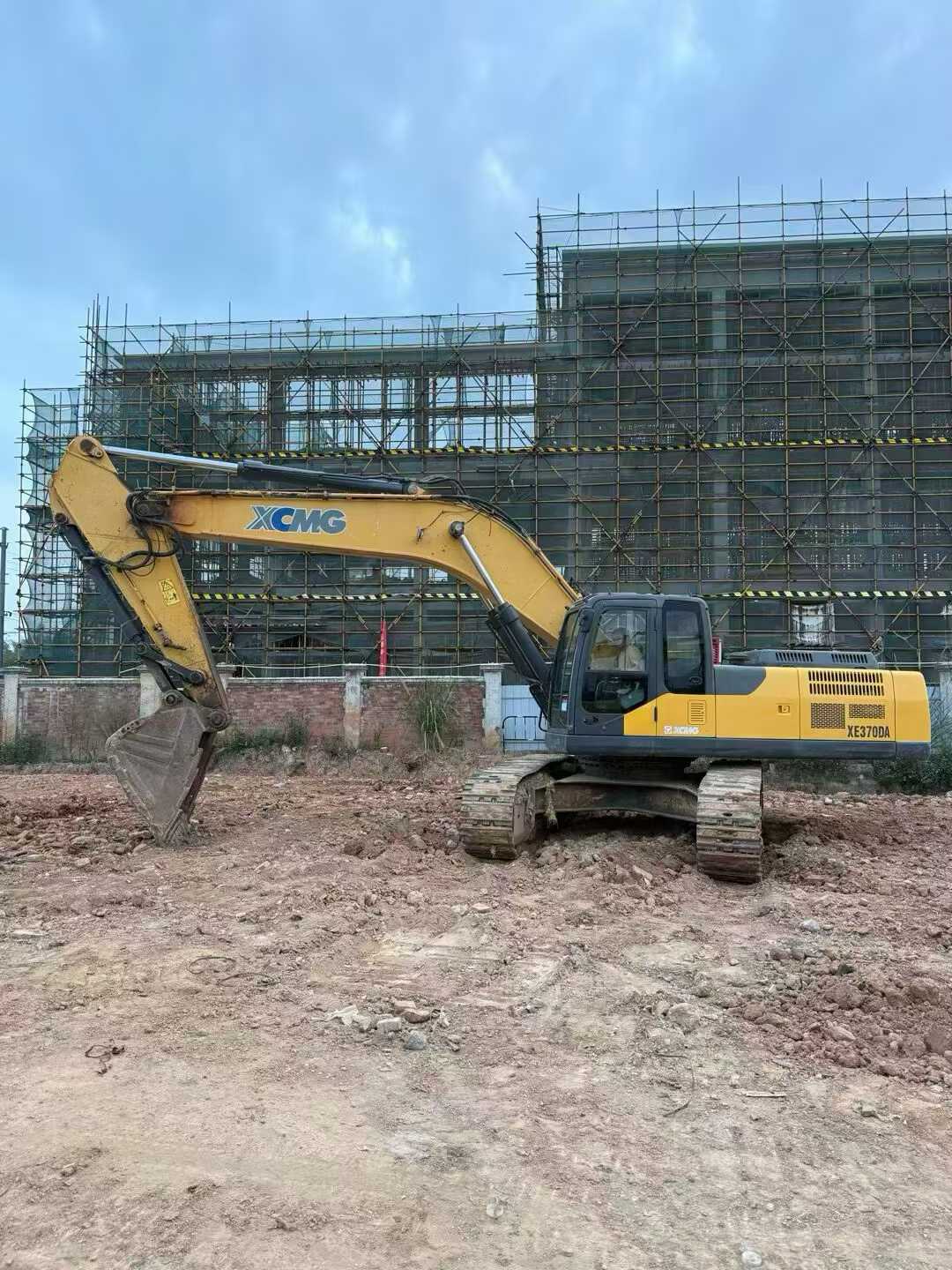 Used XCMG XE370 Excavator 2016 Model / 5