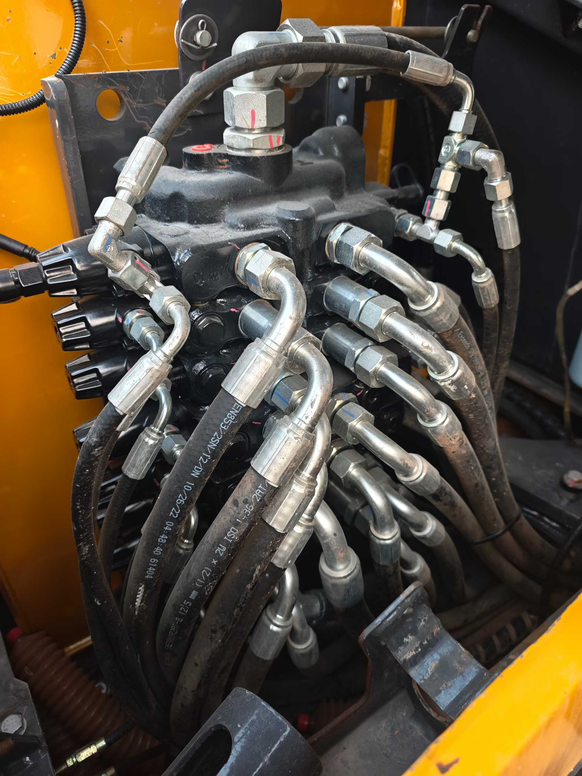 Used XCMG XE60 Excavator 2023 Model / 5