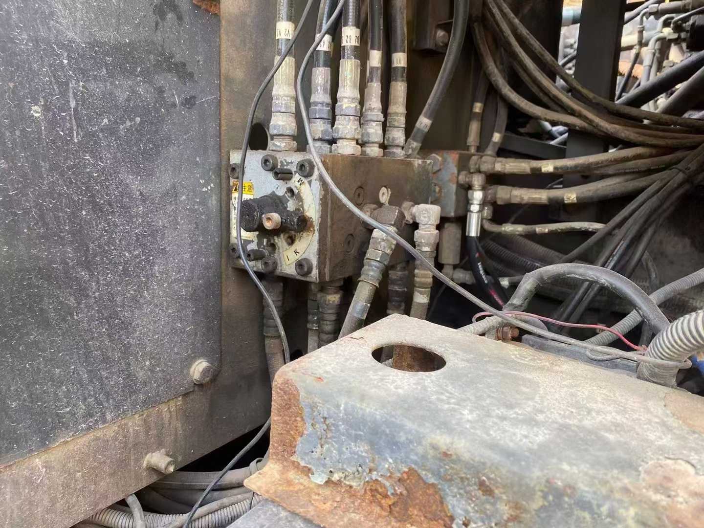 Used Sumitomo SH200-3 Excavator 2016 Model / 3