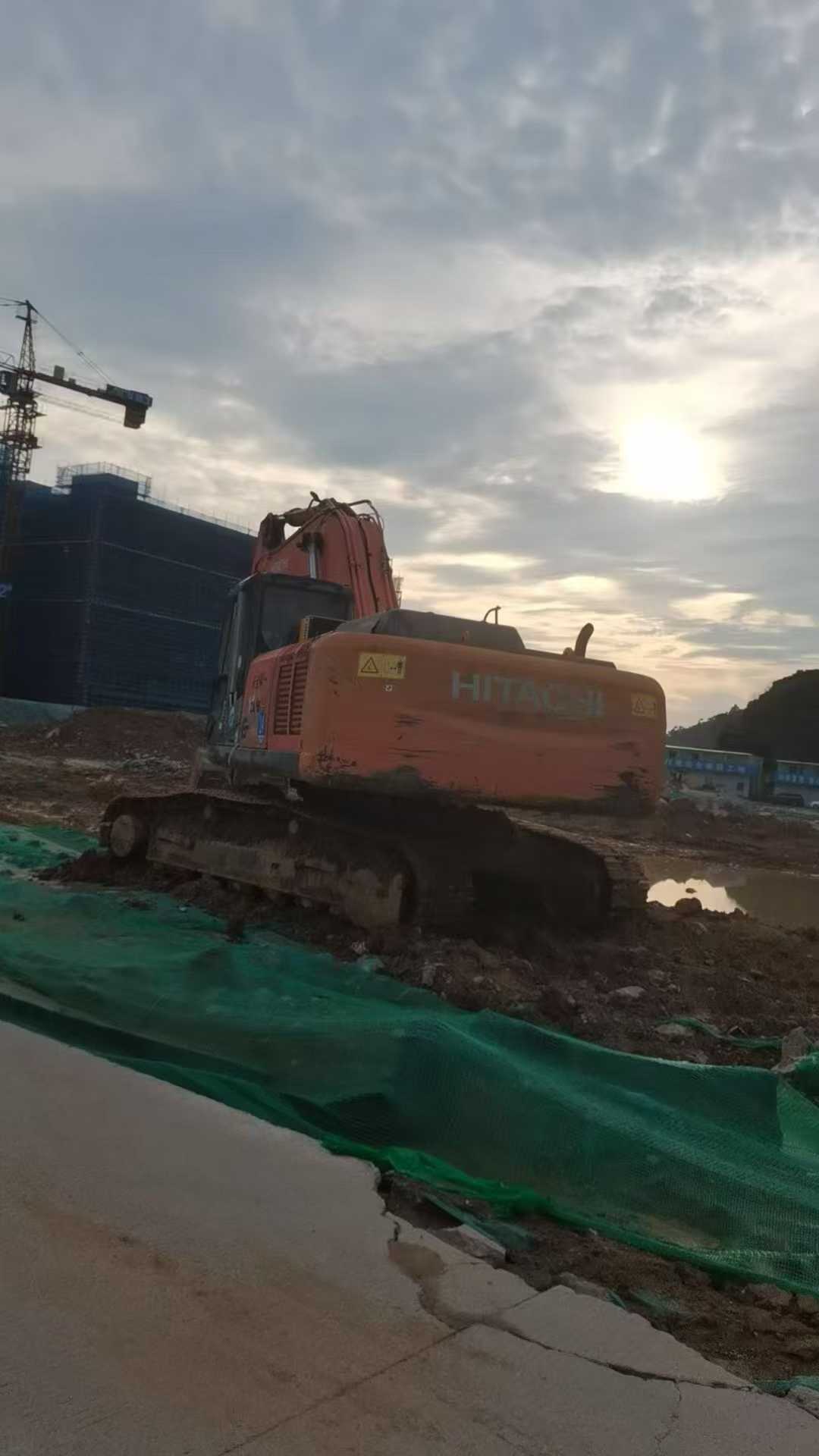 Used Hitachi ZX60 Excavator 2016 Model / 2